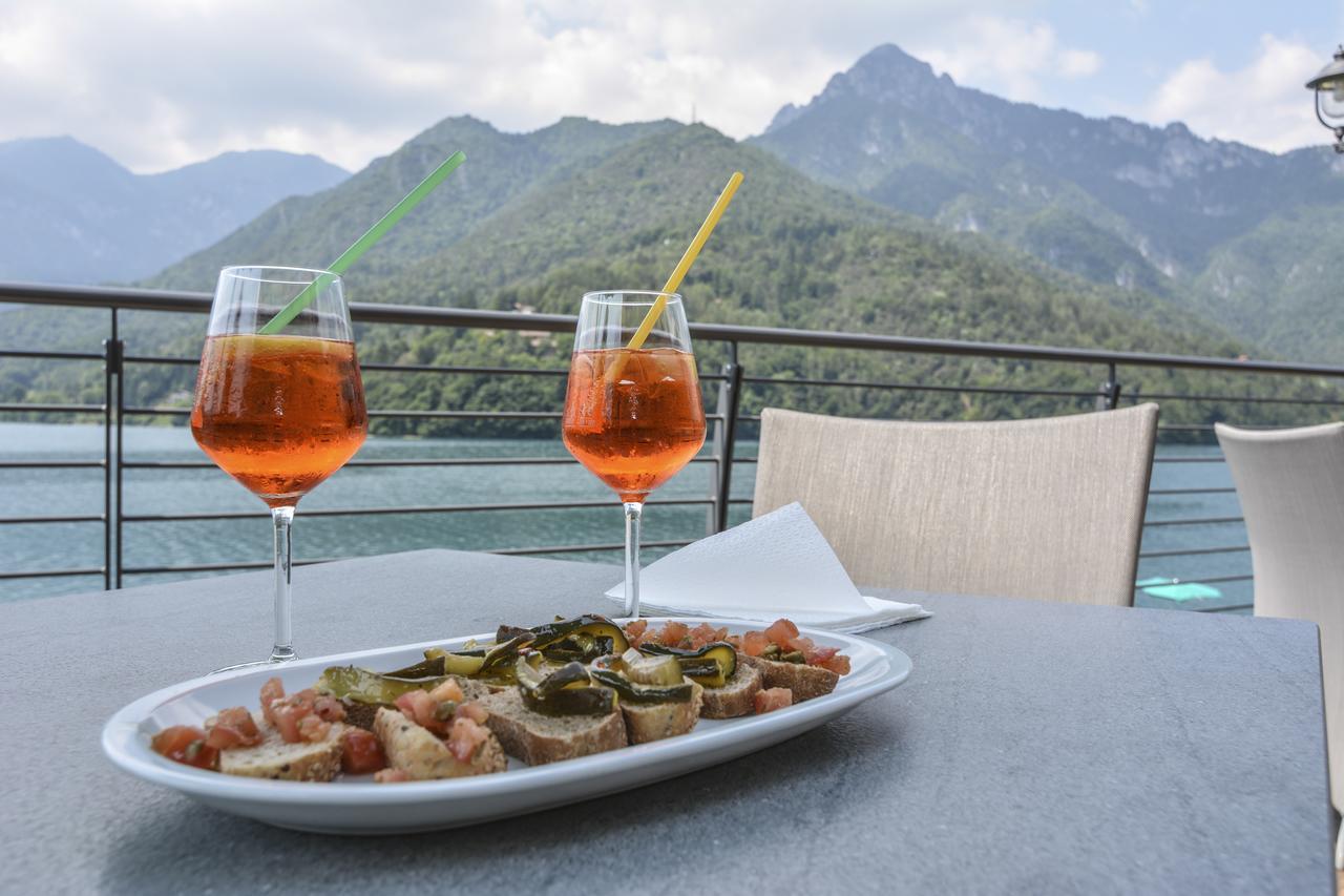 Albergo Mezzolago Buitenkant foto